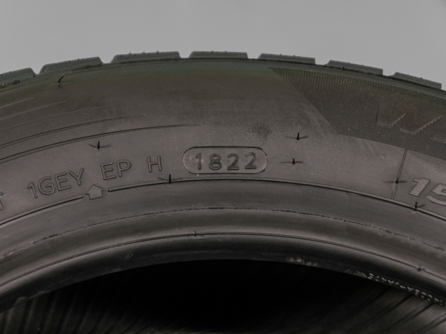 155/70 R13 75T NOVÉ ZIMNÍ PNEUMATIKY HANKOOK
