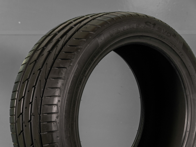 255/40 ZR17 98Y XL NOVÉ LETNÍ PNEUMATIKY HANKOOK, 8808563381541