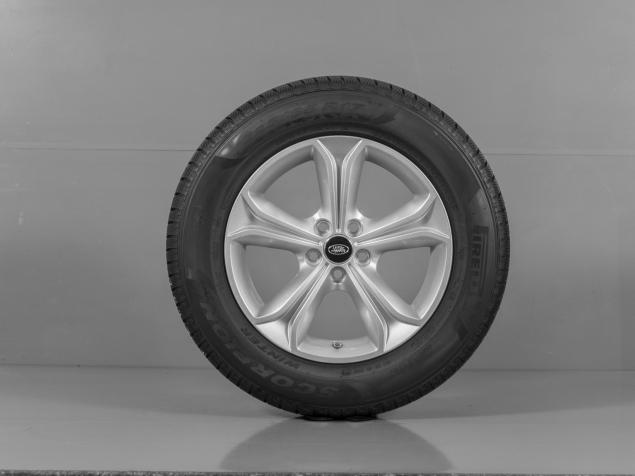 LAND ROVER DISCOVERY SPORT NOVÁ ORIGINÁLNÍ ZIMNÍ SADA R17