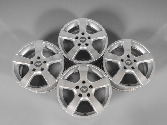 CHRYSLER FLW GERMANY 6,0x16 5x114,3 ET40 ALU KOLA