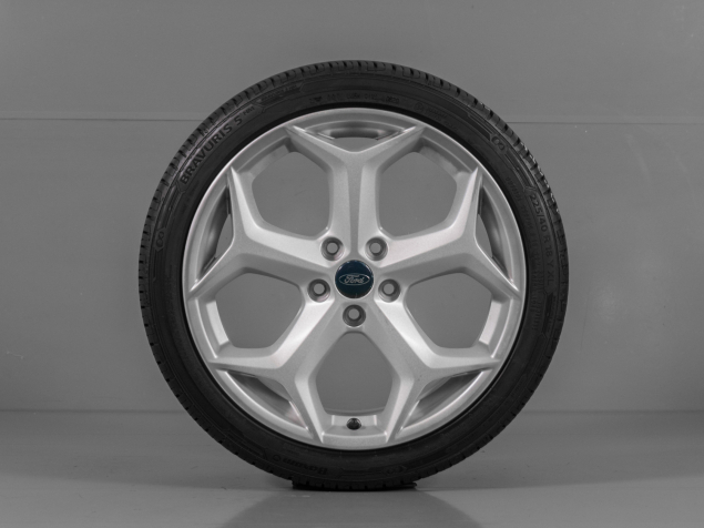 FORD MONDEO 225/40 R18 5x108 LETNÍ ALU SADA