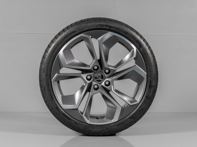 ŠKODA OCTAVIA IV, OCTAVIA IV RS, OCTAVIA SCOUT, 5E3601025S, R19, 5x112, LETNÍ SADA