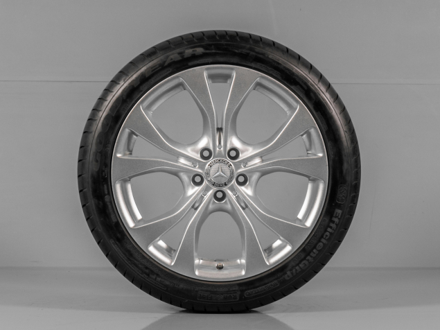 MERCEDES GLA-CLASS, A1564010302, 235/45 R19 5x112, ORIGINÁLNÍ LETNÍ ALU SADA