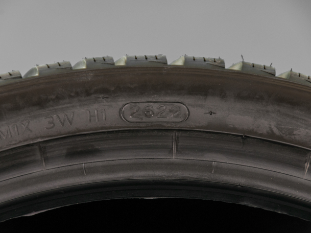 295/30 R19 100W XL NOVÉ ZIMNÍ PNEUMATIKY HANKOOK