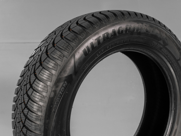 GOODYEAR ULTRAGRIP 9 205/60 R16 96H 5452000447920 ZIMNÍ DEMO PNEUMATIKY