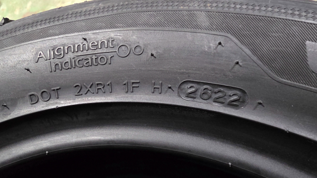 NOVÉ LETNÍ PNEUMATIKY HANKOOK 215/55 R16 93W EAN: 8808563411989