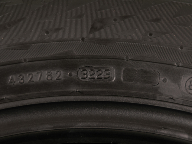 225/60 R17 103V POUŽITÉ ZIMNÍ PNEU NOKIAN TYRES