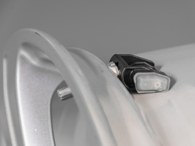 MERCEDES E-CLASS 8,0x18 5x112 ET43 A2134011400 TPMS NOVÁ ORIGINÁLNÍ ALU KOLA