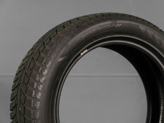 255/50 R20 105T NOVÉ ZIMNÍ PNEUMATIKY HANKOOK