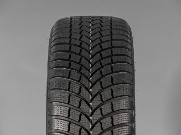 BRIDGESTONE BLIZZAK EVO LM001 205/55 R16 91H 3286340968713 ZIMNÍ PNEUMATIKY