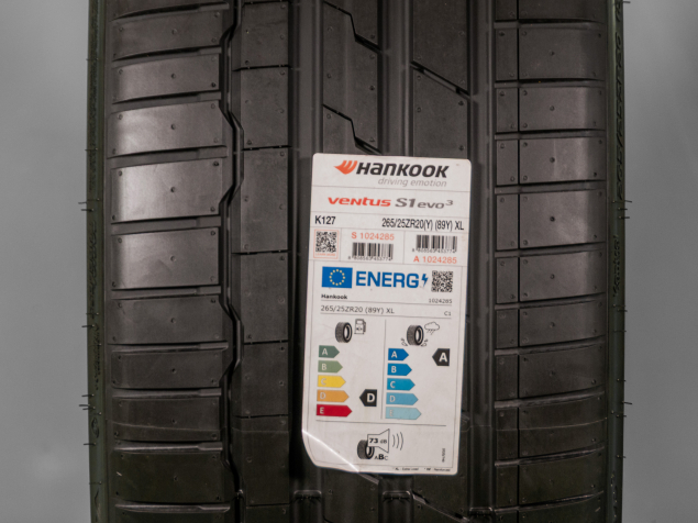 Pneumatiky Hankook K127 Ventus S1 evo3 265/25 R20 Letní