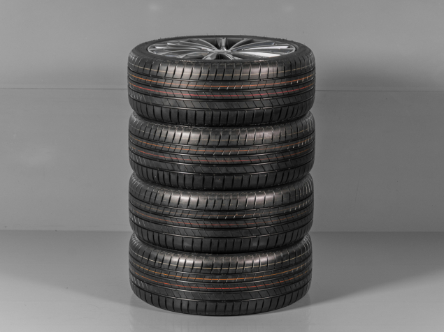ŠKODA OCTAVIA IV 5E3601025Q, 5E3071499K HA7 225/40 R19 5x112 ORIGINÁLNÍ DEMO ALU SADA
