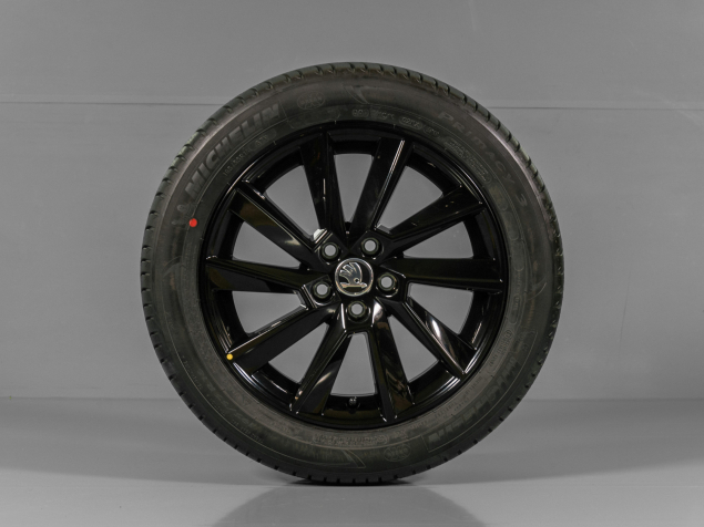 ŠKODA RAPID, 60U601025D/E, 195/55 R16 5x100, ORIGINÁLNÍ LETNÍ DEMO ALU SADA