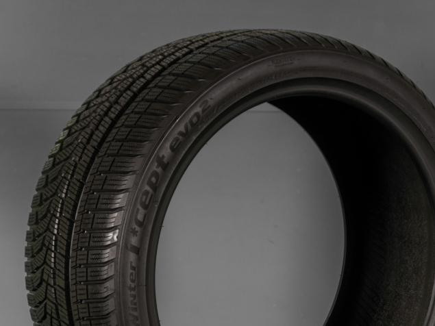 265/35 R19 98W XL NOVÉ ZIMNÍ PNEUMATIKY HANKOOK