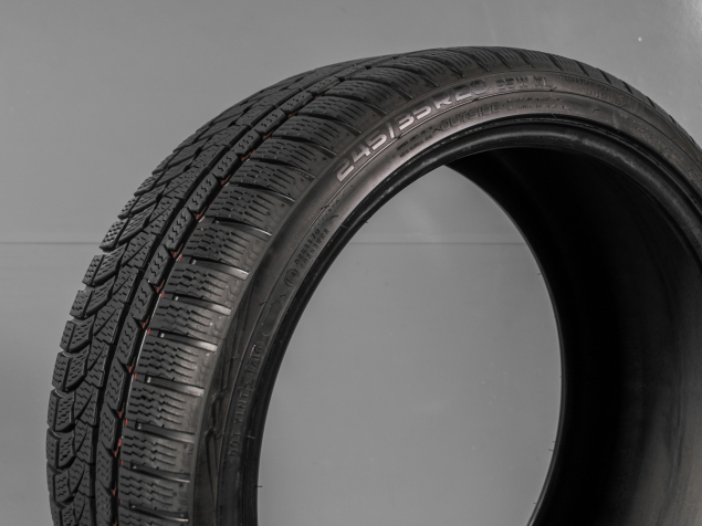 NOKIAN WR A4 245/35 R20 95W 6419440210759 ZIMNÍ PNEUMATIKY