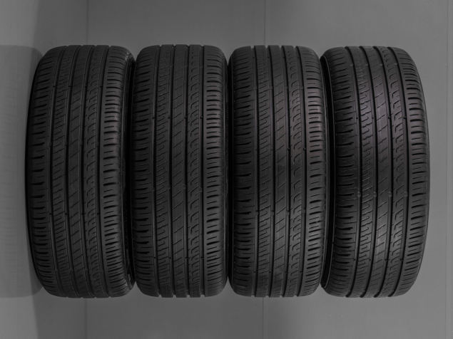 FORD MONDEO 225/40 R18 5x108 LETNÍ ALU SADA