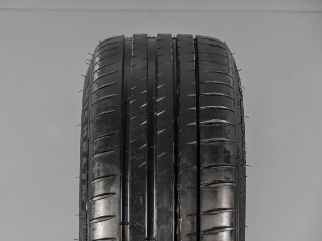 MICHELIN PILOT SPORT 4 XL 215/45 R18 93Y 3528704501816 LETNÍ DEMO PNEUMATIKY