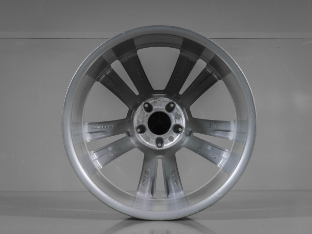 MERCEDES-BENZ BICOLOR 8,5x19 5x112 ET36 A2224011302 ORIGINÁLNÍ ALU KOLA
