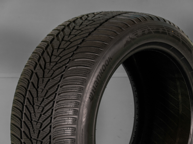 295/40 R19 108V XL NOVÉ ZIMNÍ PNEUMATIKY HANKOOK