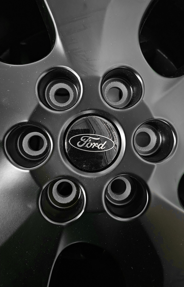 FORD TOURNEO CUSTOM II ORIGINÁLNÍ ZIMNÍ ALU SADA R17 6x120