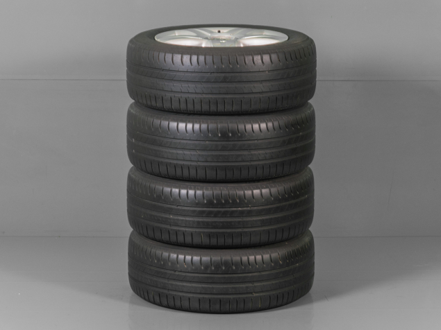 VOLKSWAGEN GOLF, NEW BEETLE LETNÍ SADA 205/55 R16 5x100