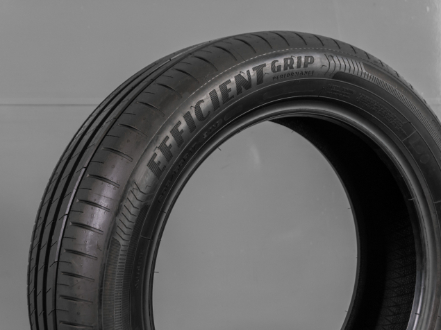 GOODYEAR EFFICINETGRIP PERFORMACE 205/55 R17 91V 5452000809162 DEMO LETNÍ PNEUMATIKY