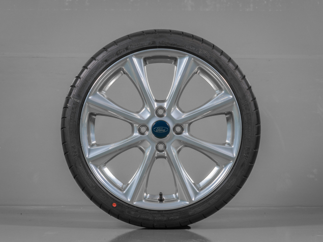 FORD FIESTA, K1BJ-C1A-F0075K1, 205/40 R18 4x108, TPMS, ORIGINÁLNÍ LETNÍ ALU SADA