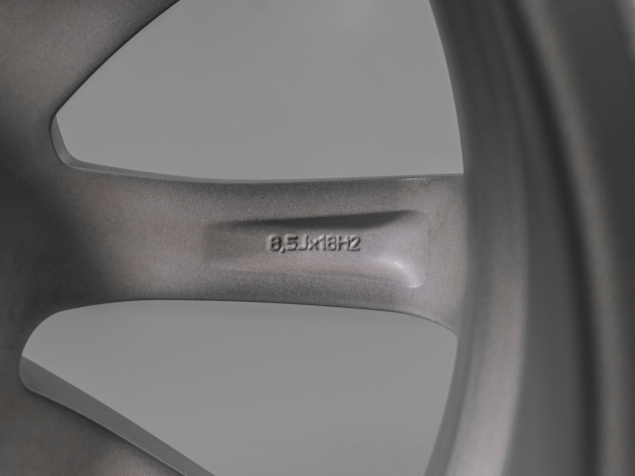 LEXUS GS 8,5x18 5x114,3 ET45 TPMS B32-858 ORIGINÁLNÍ ALU KOLA