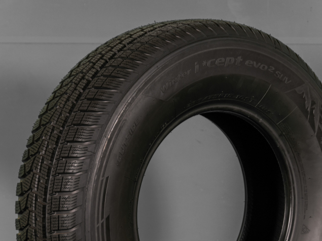 235/75 R15 109T NOVÉ ZIMNÍ PNEUMATIKY HANKOOK
