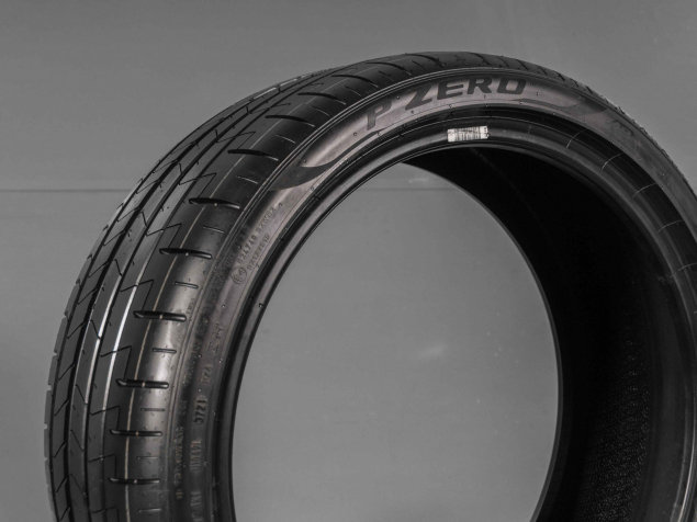 PIRELLI P ZERO 245/35 R19 93Y, 265/30 R19 93Y 8019227263756, 8019227390506 LETNÍ DVOUROZMĚRNÉ PNEUMATIKY