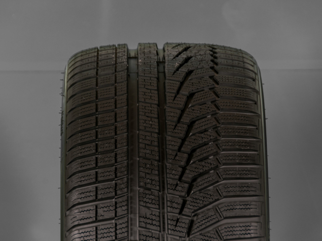 265/35 R18 97V XL NOVÉ ZIMNÍ PNEUMATIKY HANKOOK