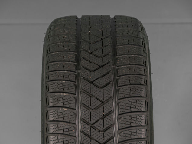 PIRELLI WINTER SOTTOZERO 3 255/35 R20 97V 8019227241631 ZIMNÍ PNEUMATIKY