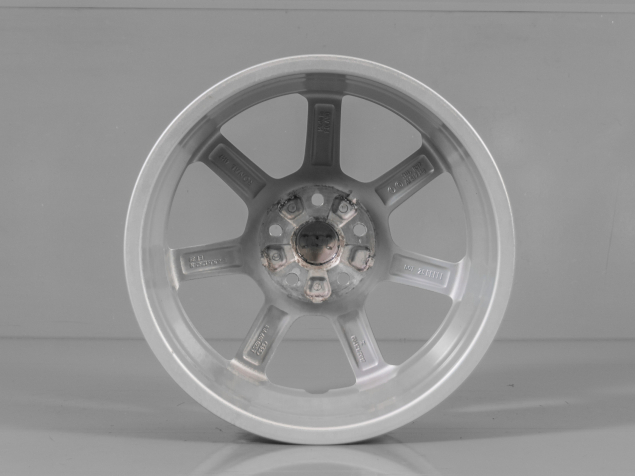AUDI Q2 6,5x17 5x112 ET39 81A601025T ORIGINÁLNÍ ALU KOLA