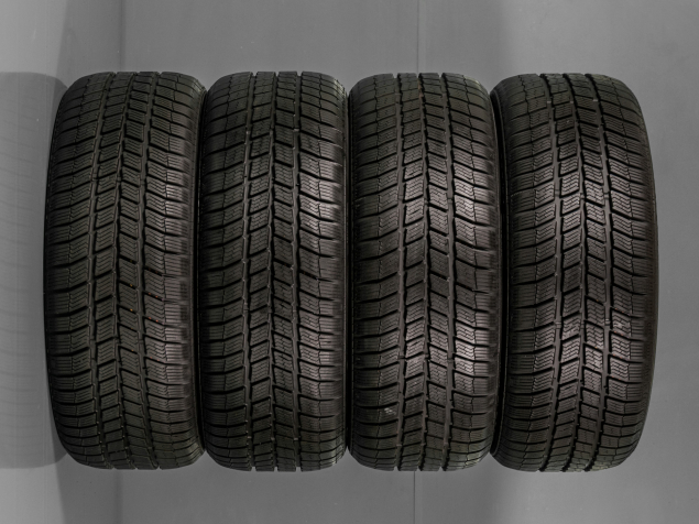 225/50 R17 98H XL POUŽITÉ ZIMNÍ PNEU BARUM