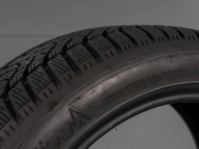 DUNLOP WINTER SPORT 5 235/45 R18 98V 5452000833150 ZIMNÍ PNEUMATIKY