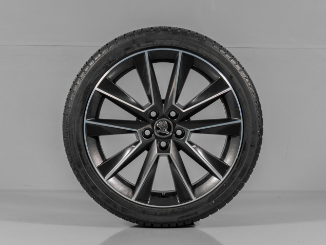 ŠKODA FABIA, RAPID, 5JJ601025, R17, 5x100, ORIGINÁLNÍ ZIMNÍ SADA