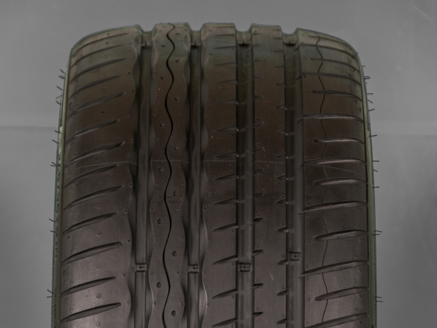 Pneumatiky Laufenn LK03 Z Fit EQ 265/35 R18 Letní