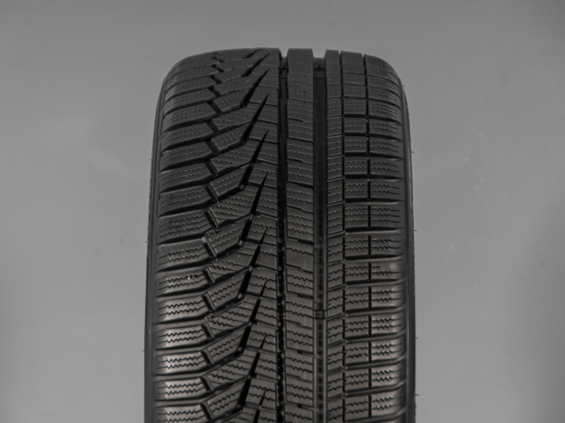 HANKOOK WINTER ICEPT EVO2 215/45 R16 90H 8808563378220 ZIMNÍ PNEUMATIKY