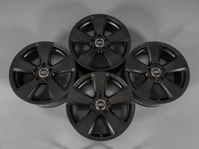 AUDI A3 7,5x17 5x112 ET43 8V0601025P ORIGINÁLNÍ ALU KOLA POUŽITÁ