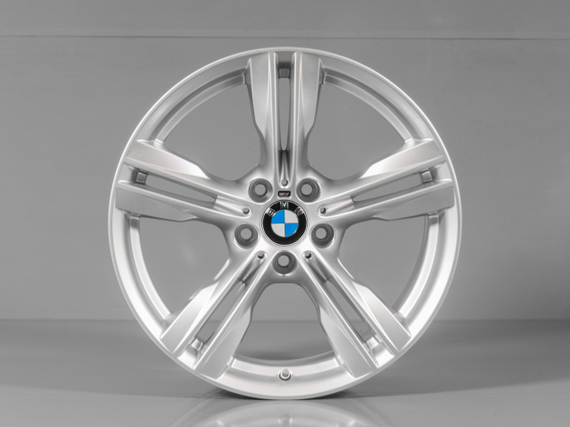 BMW X5M 9,0x19 5x120 ET 37 TPMS 7846786 ORIGINÁLNÍ ALU KOLA