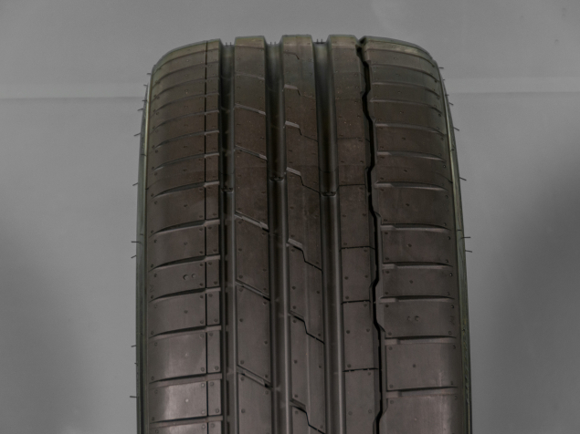 Pneumatiky Hankook K127B Ventus S1 evo3 245/35 R21 Letní