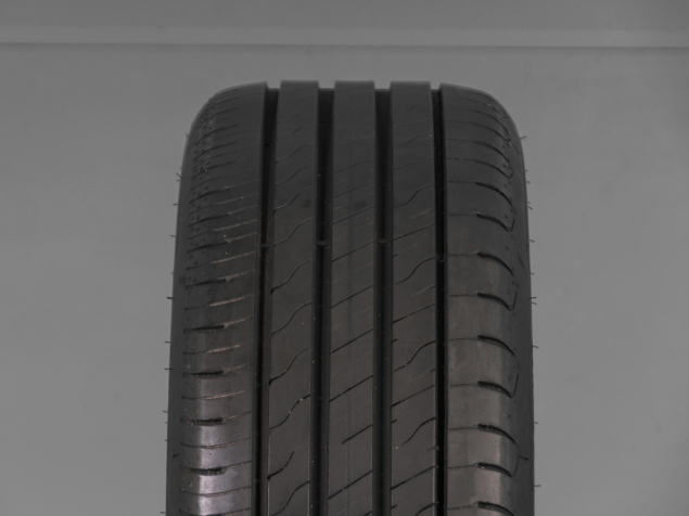 GOODYEAR EFFICIENT GRIP PERFORMACE 2 225/50 R17 94W 5452000682642
