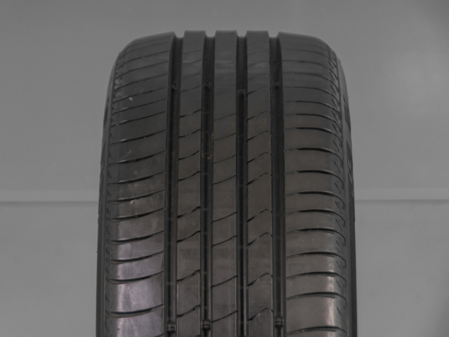 KUMHO ECSTA HS51 215/45 R16 86H 8808956249021 LETNÍ PNEUMATIKY