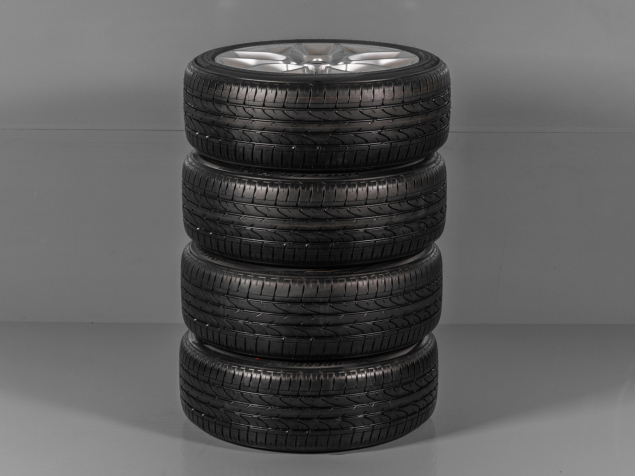 ŠKODA KAROQ 4x4 OD 2017, 57A601025G, 565071499H 8Z8, 225/45 R19, 5x112, ORIGINÁLNÍ LETNÍ ALU SADA