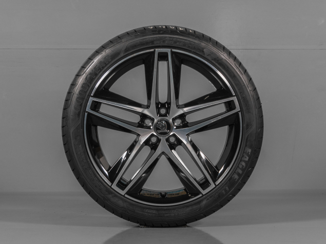 SEAT IBIZA, 6F0 601 025E, 205/45 R18 5x100, DEMO LETNÍ ALU SADA