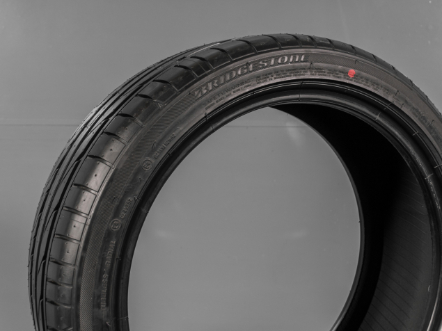 BRIDGESTONE POTENZA S001 225/40 R18 92Y 3286340723312 LETNÍ PNEUMATIKY