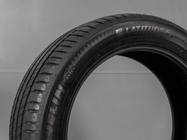 MICHELIN LATITUDE SPORT 3 235/50 R19 103V 3528703371403 POUŽITÉ LETNÍ PNEUMATIKY