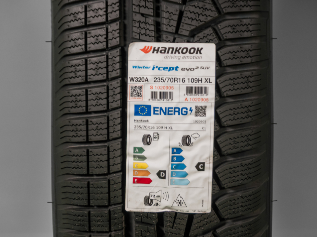 235/70 R16 109H XL nové pneu Hankook Winter i*cept evo2 SUV W320A Zimní