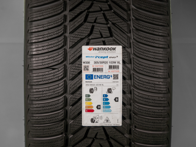 305/30 R20 103W XL NOVÉ ZIMNÍ PNEUMATIKY HANKOOK