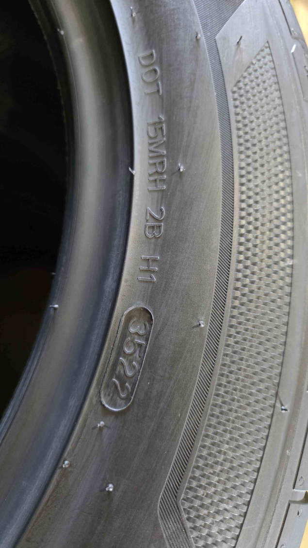 275/45 R18 107Y XL LETNÍ PNEU HANKOOK VENTUS S1 EVO³, EAN: 8808563477091